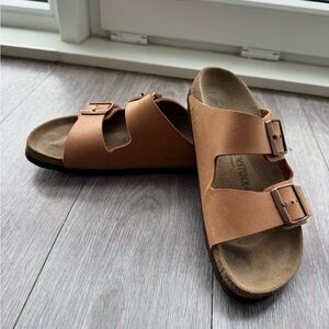 Birkenstock Tan Sandals